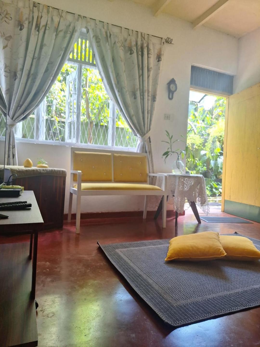 Idor Holidays Sri Jayewardenepura Kotte Exterior photo